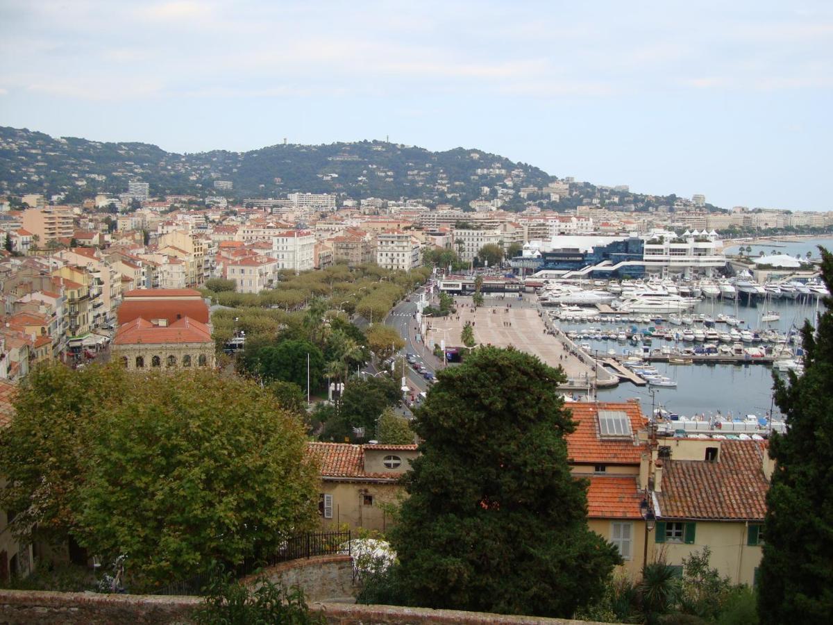 Apartment On The Croisette With Sea View Cannes Habitación foto